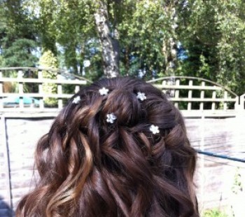 Prom Hair Curls Half Up